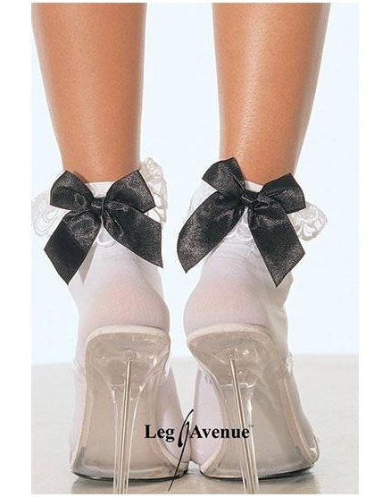 CALCETINES CORTOS BLANCOS CON VOLANTE HOSIERY VIBRASHOP